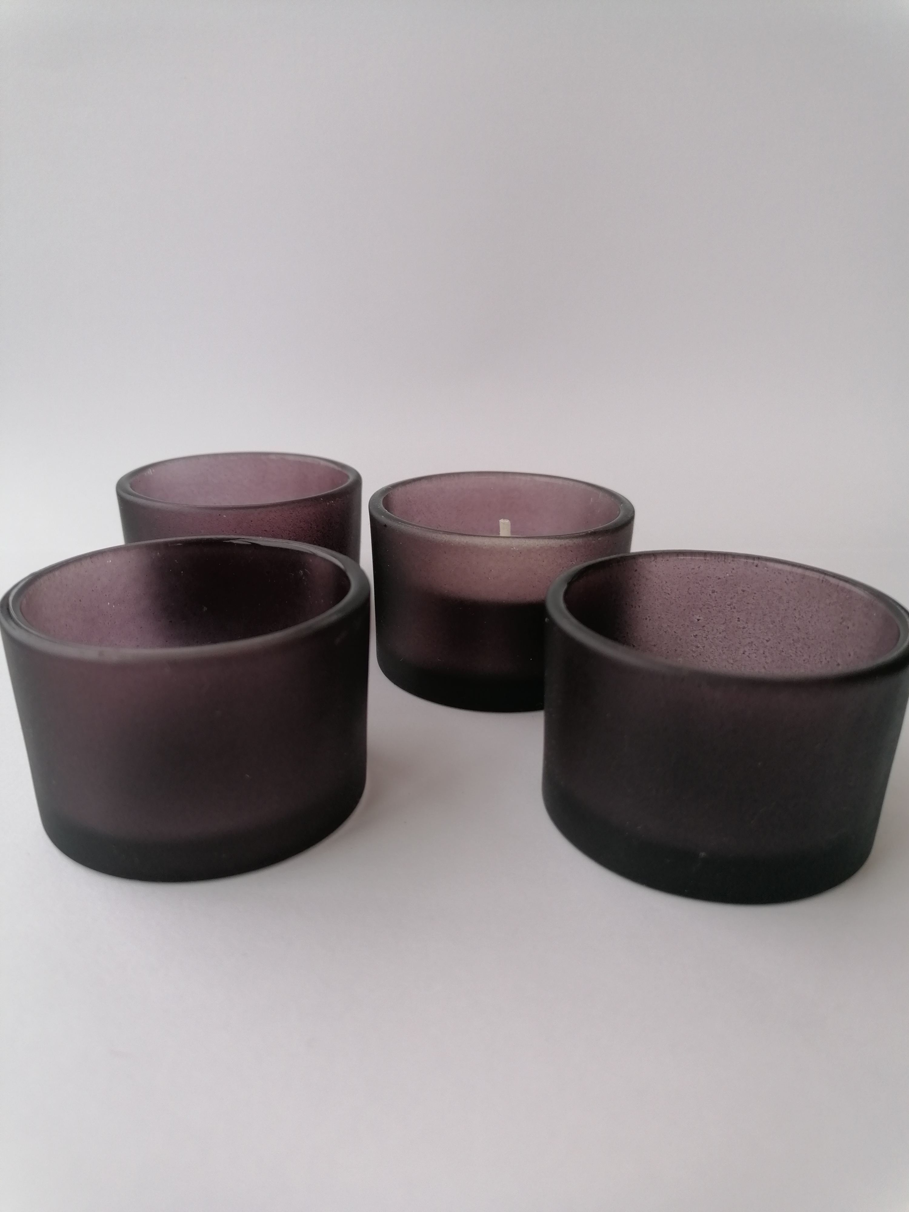 Skleněný svícen na čajovou svíčku