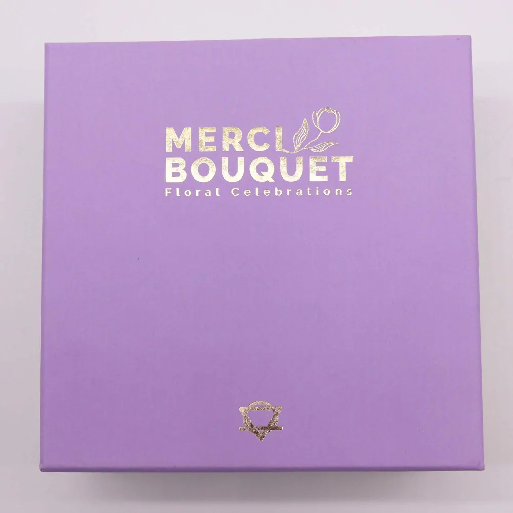 Čtvercový box - Levandulové růže a karafiát
